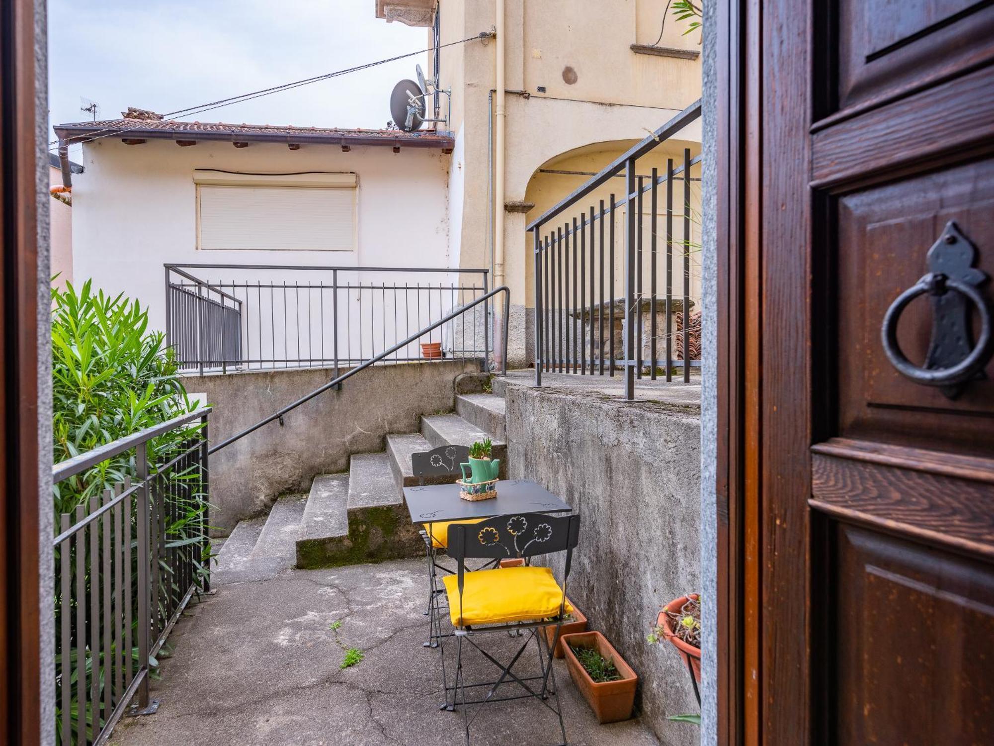 Loft - Lago Di Como Apt Menaggio Exteriör bild