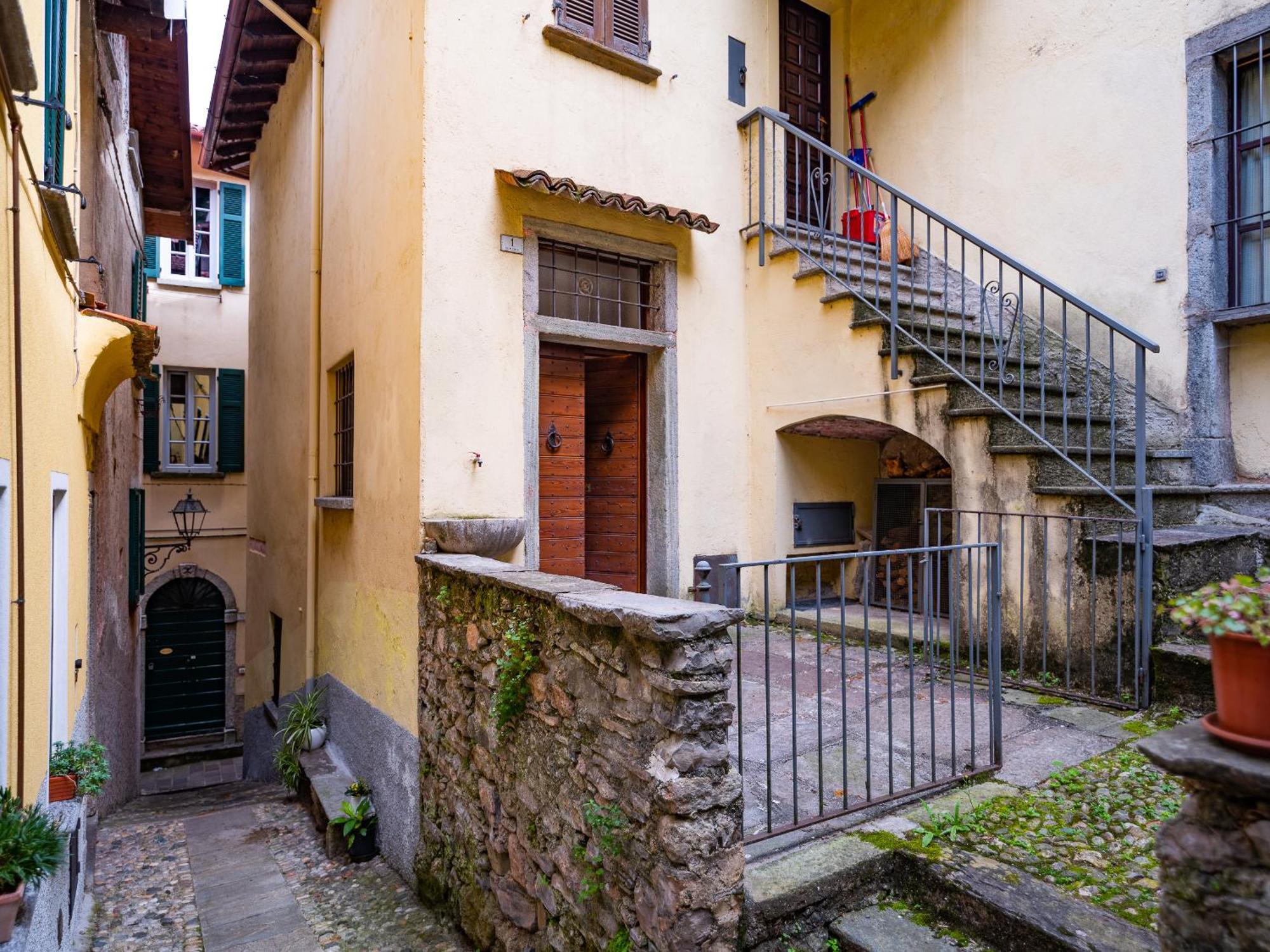 Loft - Lago Di Como Apt Menaggio Exteriör bild