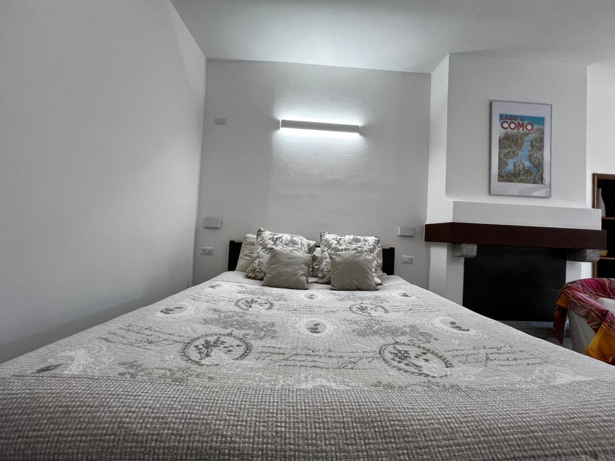 Loft - Lago Di Como Apt Menaggio Exteriör bild