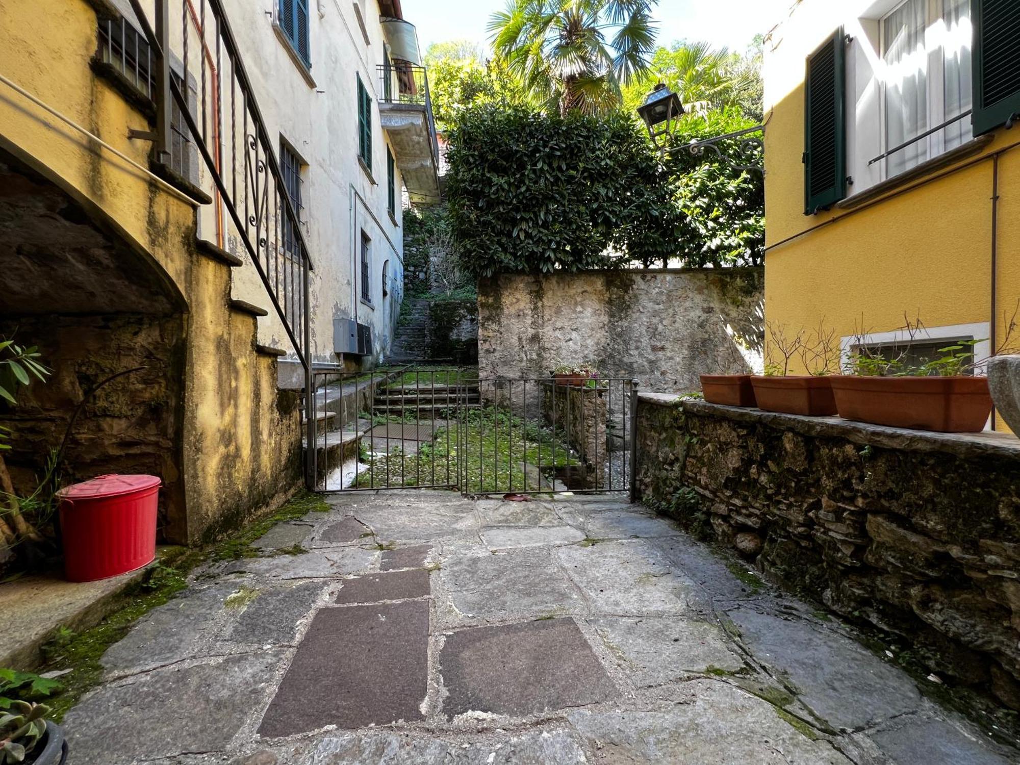 Loft - Lago Di Como Apt Menaggio Exteriör bild